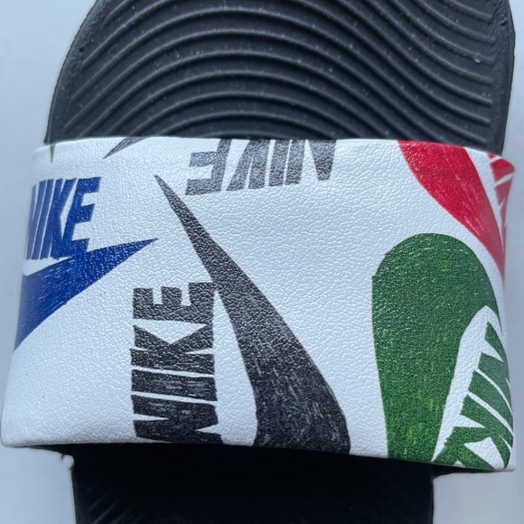 Nike flip flops - size 11 - Picture 4 of 4